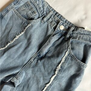 Light Blue Wide-Leg Women's Jeans with Distressed Trim